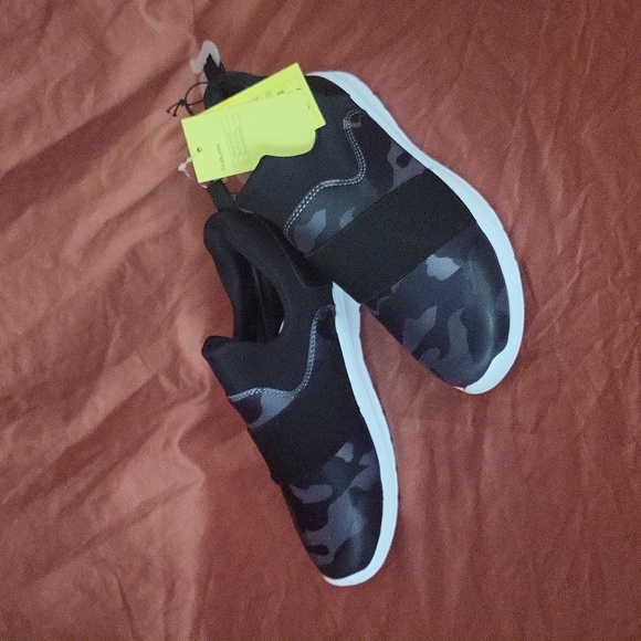 Other - NWT slip on shoes